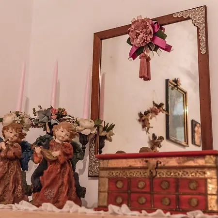 La Casa Degli Angeli Bed & Breakfast