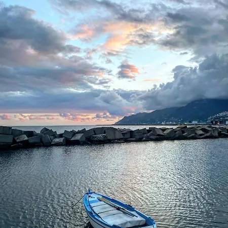 La Casa Degli Angeli Bed & Breakfast Salerno