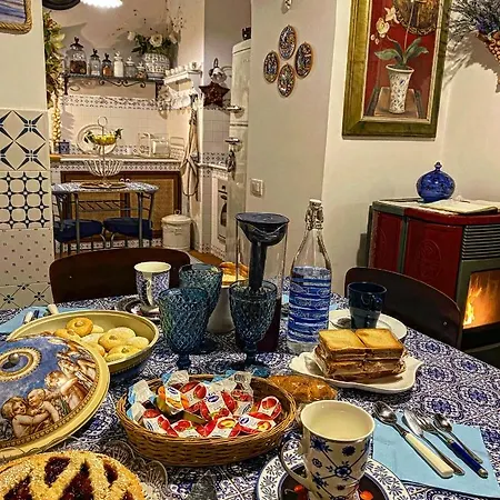 La Casa Degli Angeli Bed & Breakfast *