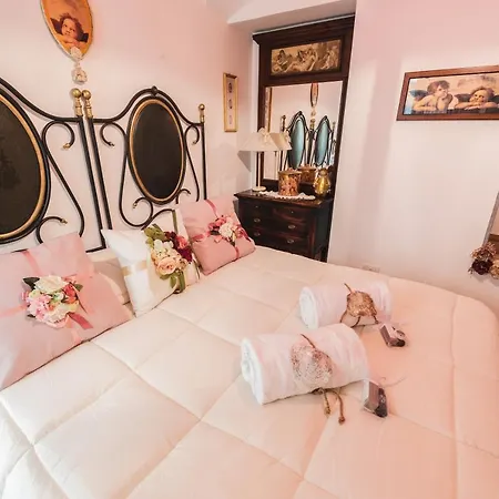 La Casa Degli Angeli فندق مبيت وإفطار 4*